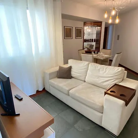 Apartamento Aconchegante No Setor Bueno Goiania Exterior photo