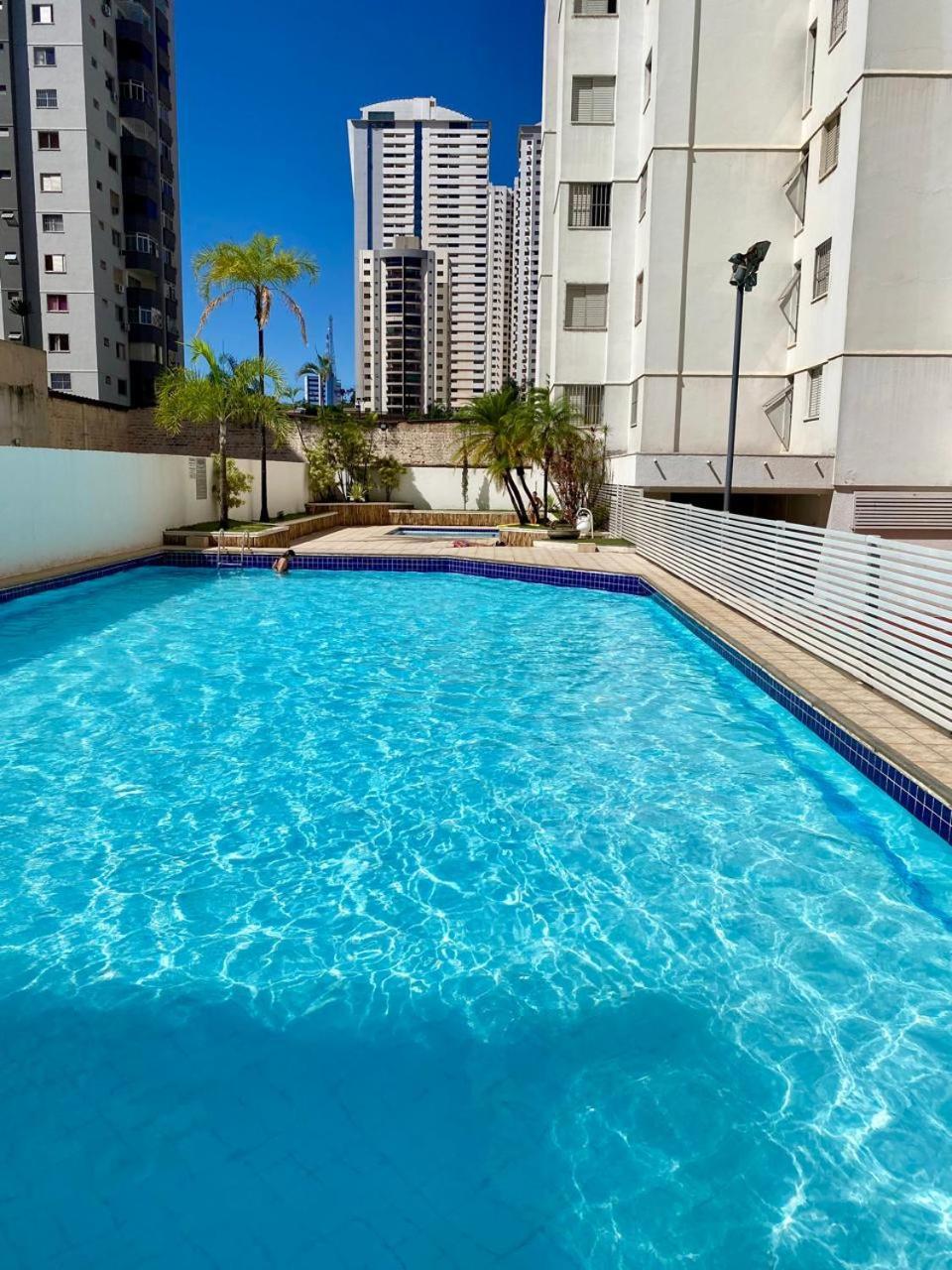 Apartment Aconchegante No Setor Bueno *